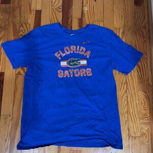 Nike Men's Blue T-shirt